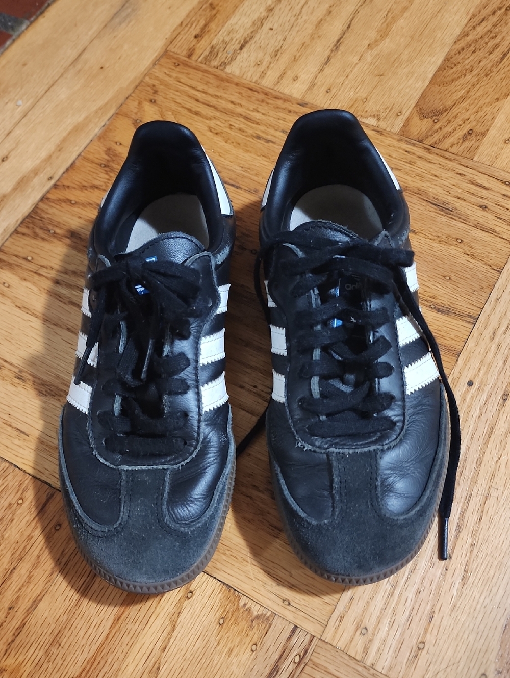 Classic Black Samba Sneakers kids size 3.5